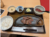 牛タンと和牛焼き 青葉苑 阪急うめだ本店: まんげつさんの2026年08月26日の1枚目の投稿写真