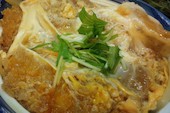 博多うどん はち屋 福岡空港2ビル店: モーパパさんの2015年05月07日の3枚目の投稿写真