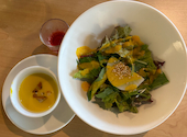 Healthy Cafe. 白ごまと黒ごま: ミッフィーさんの2026年04月26日の1枚目の投稿写真