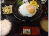 とろけるハンバーグ 福よし 六本木店: 前田慶次さんの2026年05月24日の1枚目の投稿写真