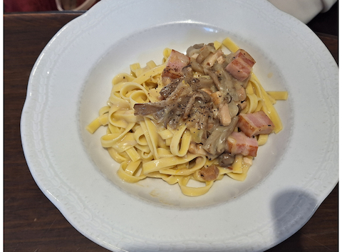 メランジュ ドゥ シュハリ MELANGE De SHUHARI 広島: かおりんさんの2025年11月24日の3枚目の投稿写真