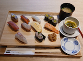 鮨と酒日和 ととうお新丸の内センタービル店: きな粉さんの2026年06月04日の1枚目の投稿写真