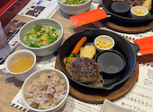 【平日ランチ営業中】黒毛和牛100%　ハンバーグ　やぎや　刈谷店: たえちゃんさんの2026年04月の1枚目の投稿写真