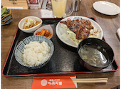骨付きカルビ　つぶら屋　千種駅前本店: ぱるぱるさんの2024年11月の1枚目の投稿写真