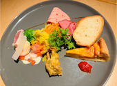Healthy Cafe. 白ごまと黒ごま: キツツキさんの2026年03月25日の2枚目の投稿写真