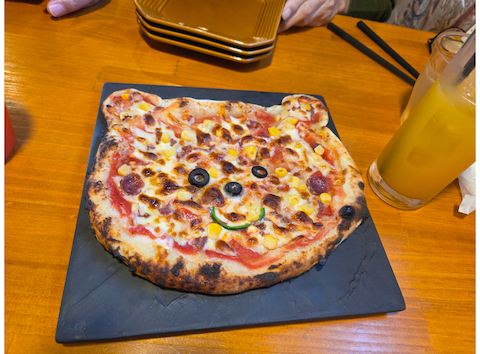 石窯pizzaと肉料理 ROCK VALLEY: xxaiaiooさんの2025年11月20日の1枚目の投稿写真