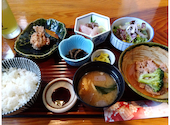 オマカセ OMAKASE話食 楽市: よもぎちゃんさんの2026年04月29日の3枚目の投稿写真