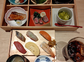 鮨と酒日和 ととうお 秋葉原駅前店: さとうさんの2026年05月19日の1枚目の投稿写真