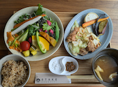 新鮮野菜のカフェ 8TAKE はたけ: みえさんの2025年07月03日の2枚目の投稿写真