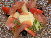 炭火グリルと秋田野菜巻き串 川反ミートキッチン 秋田店: ayayaさんの2024年08月25日の2枚目の投稿写真