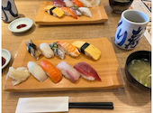 江戸前 びっくり寿司 つくし野店: ジュリーさんの2023年11月08日の2枚目の投稿写真