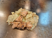 ホルモン焼きうどん 六: 麗さんの2026年10月09日の2枚目の投稿写真
