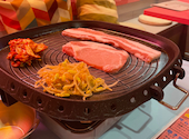 韓国料理×食べ放題 サムギョプサルとフライドチキン スリスリマスリ 梅田店: まえたじまさんの2022年08月の1枚目の投稿写真