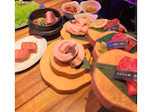 和牛焼肉 ヤキニクギャング 梅田店: 生ジカさんの2026年07月01日の1枚目の投稿写真