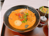 SINGAPORE CUISINE SINKIES シンガポール キュイジーヌ シンキーズ: miさんの2026年05月11日の1枚目の投稿写真