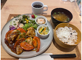 こだわりランチhachi米 伏見店: えーちゃんさんの2026年07月06日の1枚目の投稿写真