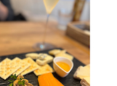 チーズのおうち Maison du Fromage: まーこさんの2026年05月07日の1枚目の投稿写真