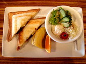 さかい珈琲本店: りかぴさんの2010年04月27日の2枚目の投稿写真