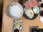 黒のハンバーグ PRODUCED by 和牛焼肉 LIEBE: よっしーさんの2026年08月24日の1枚目の投稿写真