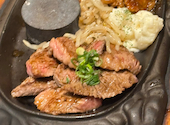 肉焼 ベンジャミン 博多 駅から三百歩横丁店: まゆさんの2025年04月06日の2枚目の投稿写真