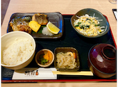 板前バル LIVE FISH MARKET 日比谷グルメゾン店: たろよんさんの2026年09月01日の2枚目の投稿写真