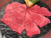 和牛焼肉DAMONDE: スヌーピーが2匹さんの2025年10月01日の2枚目の投稿写真