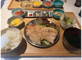 韓国料理 ホンデポチャ 名古屋大須店: しげざきまつるさんの2026年08月01日の1枚目の投稿写真