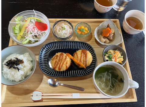 cafe きなり: ままばすさんの2025年11月21日の1枚目の投稿写真