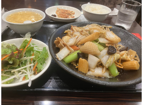 萬福菜館 浜町店: サンタぴちょんくんさんの2026年04月10日の1枚目の投稿写真