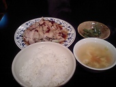 鶏ももの特製ソースかけ定食