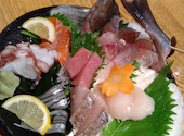 魚の三是  さかなのみこれ　新宿西口大ガード店: なおみさんの2022年05月の1枚目の投稿写真