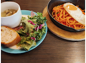 rokucafe ロクカフェ: やじろべさんの2026年05月29日の1枚目の投稿写真