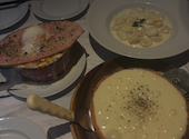 【完全個室あり】シカゴピザ&ボルケーノパスタ　Meat &Cheese Forne(フォルネ): chi☆さんの2025年10月の1枚目の投稿写真