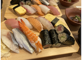 生ビール190円 マグロに本気の寿司酒場 まる辰 金山駅店: ばななさんの2025年10月26日の1枚目の投稿写真