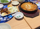 格安ビールと鉄鍋餃子 3・6・5酒場 池袋西口店: 四千年さんの2026年08月24日の1枚目の投稿写真