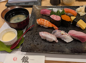 創業100年の老舗 よろい寿司 本郷台 本店: くっくさんの2026年05月11日の1枚目の投稿写真