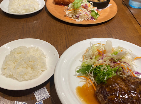 ハンバーグワークス 東京駅グランスタ八重洲: 細々さんの2025年10月14日の1枚目の投稿写真