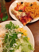 シェーキーズ 吉祥寺店: kuuneruasobu.さんの2015年11月06日の1枚目の投稿写真