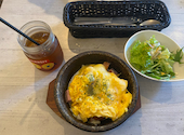 路地裏カフェ 千葉店: 白タンさんの2025年11月18日の2枚目の投稿写真