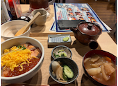 水産酒場サーモン部 新横浜駅前店: よっちゃんさんの2026年05月23日の1枚目の投稿写真
