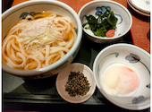 うどん 骨付き鶏 こびんちょ: 桃太郎さんの2024年05月10日の2枚目の投稿写真