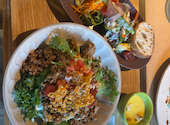 Healthy Cafe. 白ごまと黒ごま: Kazuさんの2026年09月14日の1枚目の投稿写真