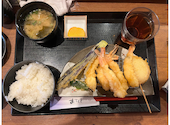 天串と日本酒と天晴れ : おかかさんの2026年09月11日の1枚目の投稿写真