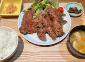 牛・豚・鶏・ジビエと多摩・立川カラフル野菜　愛ル豚～肉の創作酒場～アイルトン: まもさんの2025年04月の1枚目の投稿写真