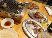 大衆ホルモン やきにく 煙力 栄店: マコさんの2026年07月12日の2枚目の投稿写真