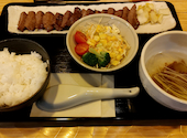 牛たん食堂 吉田精肉店: ノブニイさんの2026年03月31日の2枚目の投稿写真