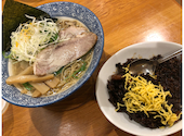 ラーメン西本: えびチリさんの2025年05月17日の1枚目の投稿写真