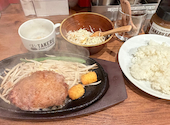 1ポンドのステーキハンバーグタケル 日本橋オタロード店: りんりんんさんの2026年10月04日の1枚目の投稿写真