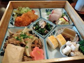 ランチの幕の内弁当です！