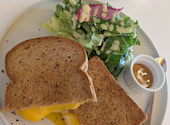 SAKASALIGHT SANDWICHES サカサライトサンドウィッチーズ: ピスタチオさんの2026年06月06日の1枚目の投稿写真